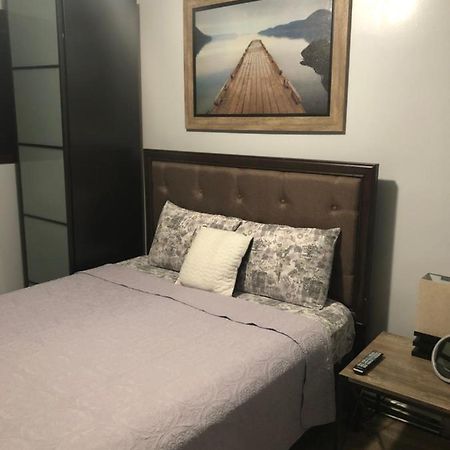 Brooklyn'S Finest - Cozy 2 Bedroom نيو يورك المظهر الخارجي الصورة