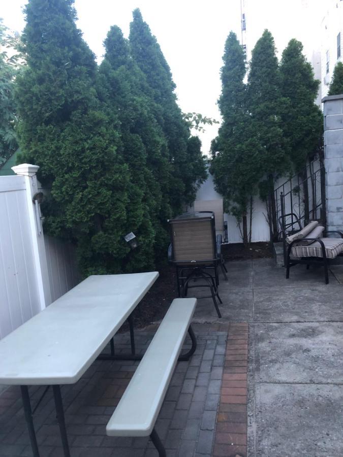 Brooklyn'S Finest - Cozy 2 Bedroom نيو يورك المظهر الخارجي الصورة